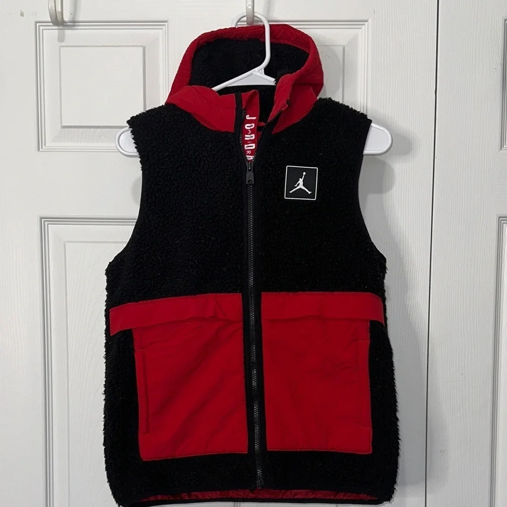 Jordan Kids' Black and Red Hooded Vest